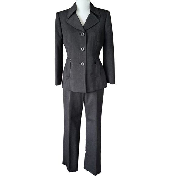 TAHARI 2-Piece Pant Suit Size Charcoal Gray 10 Petite Wool Blend - Picture 2 of 11